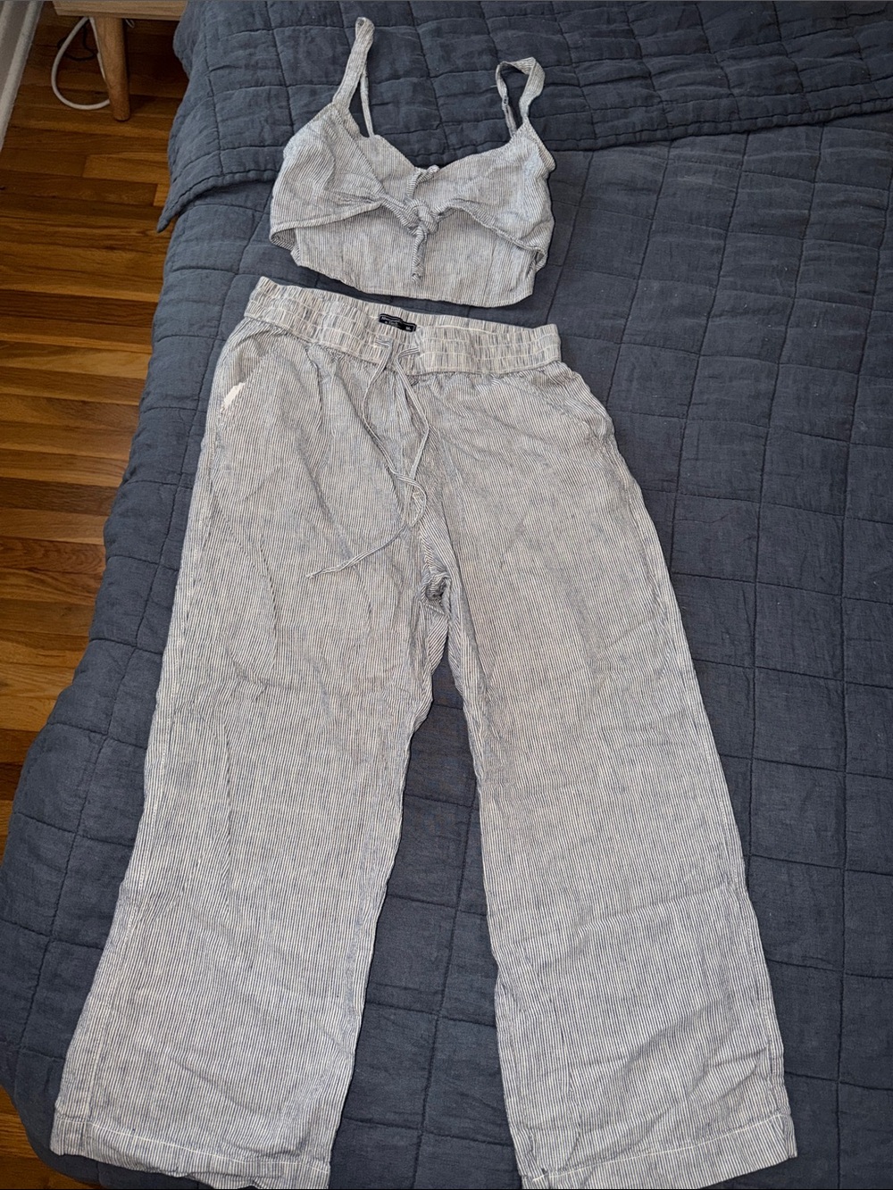 Abercrombie & Fitch Light Gray Wide Leg Linen-Blend Pants